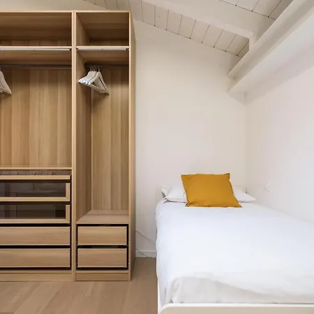White Loft Navigli 아파트 *